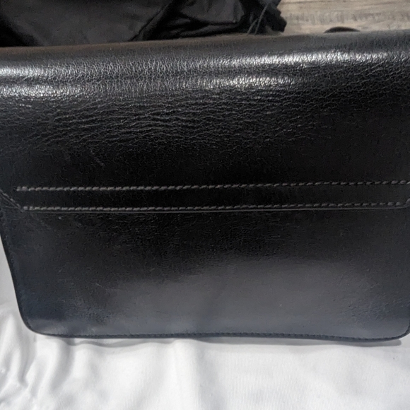 Givenchy GV3 SMALL - Picture 4 of 6